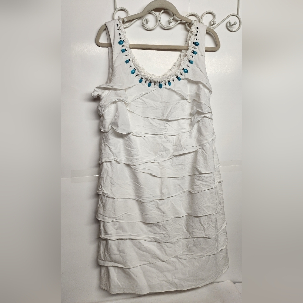 Dressbarn Beautiful Simple White Ruffle Dress w/Blue& Black Beaded Detail Sz 14